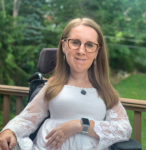 A portrait of Heather Tomko