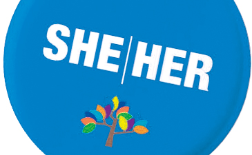 A blue button saying She/Her