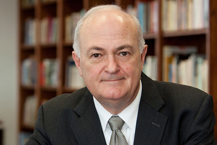 Portrait of Steven Knapp